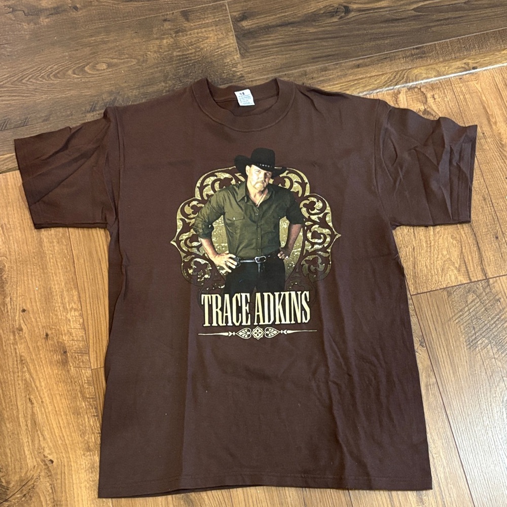Anvil Brown Trace Adkins Graphic Tee